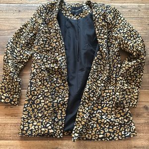 Leopard Coat | Who What Wear | Sz Med | Collarless, Shoulder Pads, Lined, Snaps
